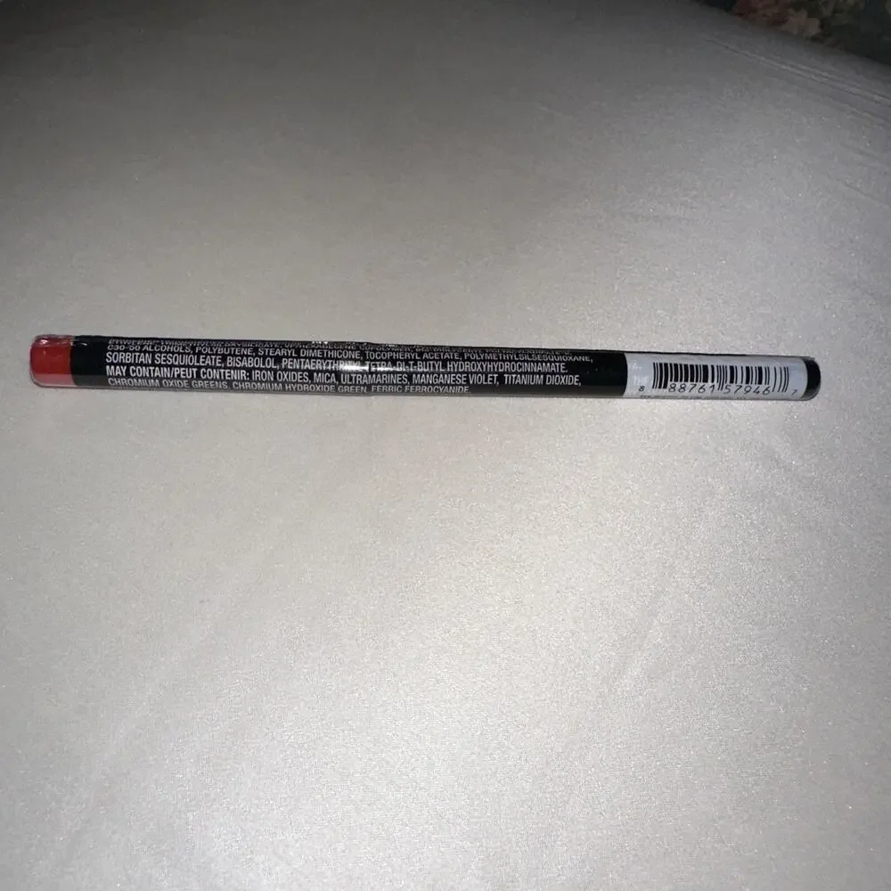 New Avon fmg Glimmer Cream Eyeliner In Majestic Plum Sealed Purple Purple-ish